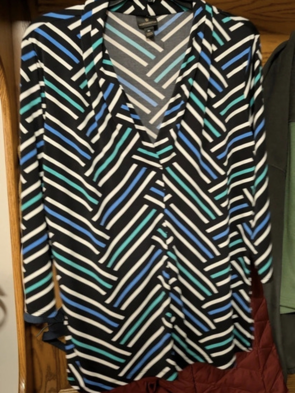 Worthington Geometric Blouse in Black & White XL Like New